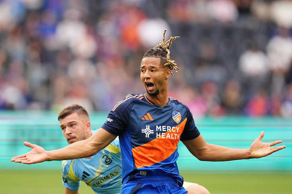 FC Cincinnati celebrates their historic playoff-clinching victory.