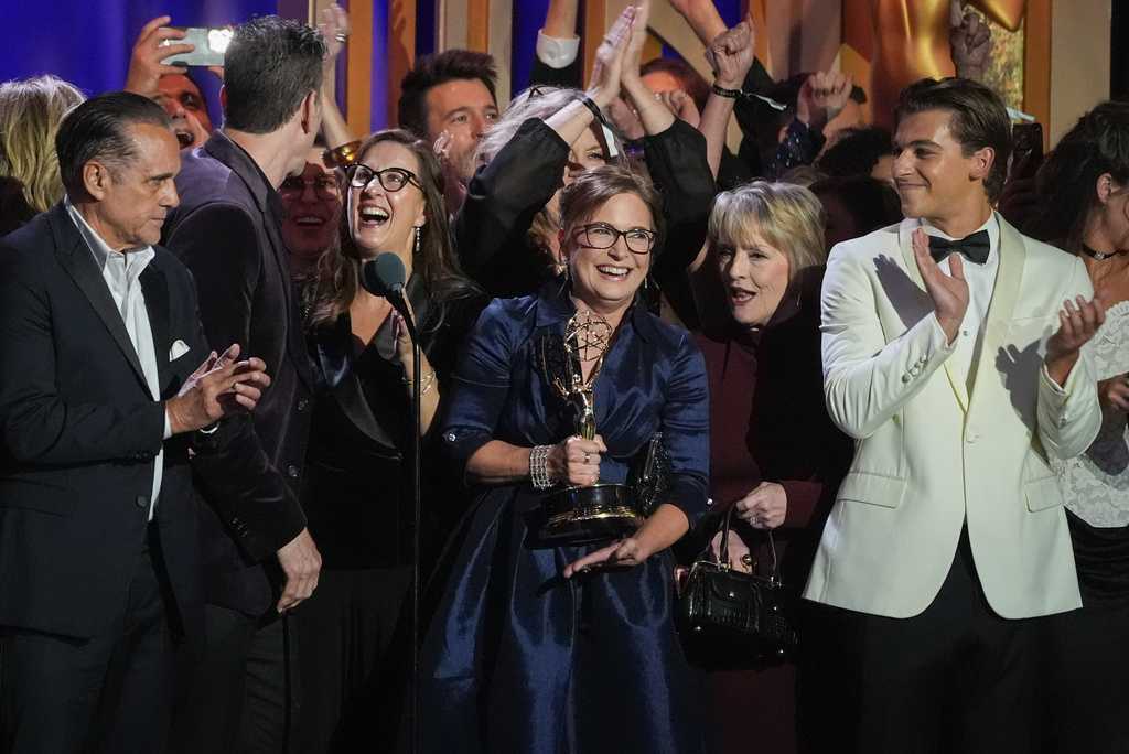 General Hospital cast celebrating their 19th Emmy win