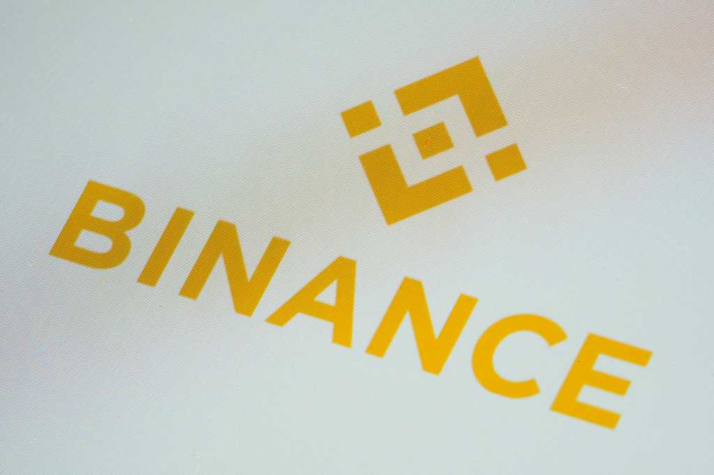 Cincinnati community gathering discussing cryptocurrency security